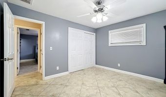 6517 SOLITAIRE PALM Way, Apollo Beach, FL 33572