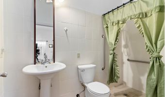 99-060 Nalopaka Pl, Aiea, HI 96701