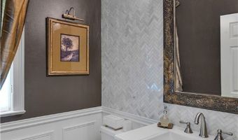 117 Majestic Dr, Adams Twp., PA 16046
