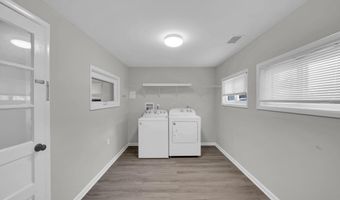 332 Beach Ave, Beachwood, NJ 08722