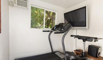 9833 Estrella Dr, Spring Valley, CA 91977