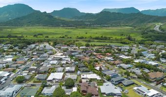 614 Kalolina St A, Kailua, HI 96734