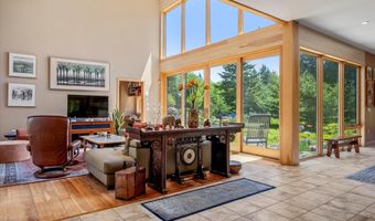 78 Youngs Mountain Rd, Bar Harbor, ME 04609