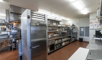 1695 BEACH LOOP Dr, Bandon, OR 97411