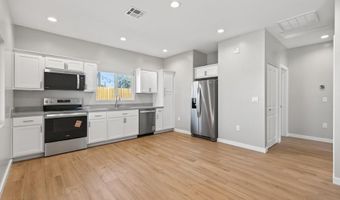 739 S CENTRAL Ave #2, Avondale, AZ 85323