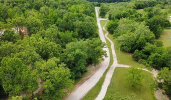 109 Tucker Creek Rd, Alton, MO 65606