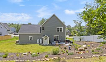 15 Cider Mill Ln, Standish, ME 04084
