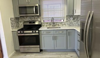 56 ISABELLA Ave 2, Bayonne, NJ 07002