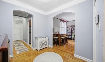 4755 39th Pl Unit 3H, Sunnyside, NY 11104