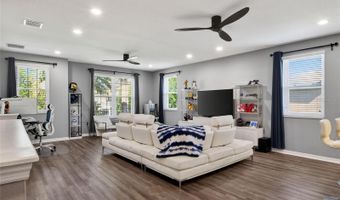 232 MAGNETA Loop, Auburndale, FL 33823