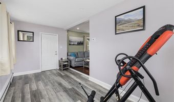 100 Pine Grove St, East Providence, RI 02916