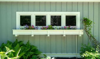 2100 Timber Point Dr SE, Ada, MI 49301