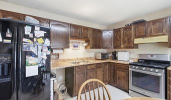 430 Bridge Ave, Alma, MI 48801