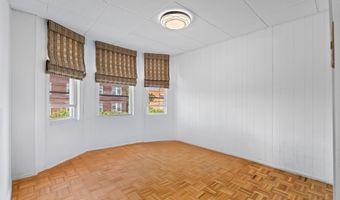 154 BROADWAY, Bayonne, NJ 07002