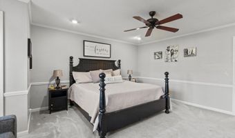 217 Collier Dr, Albertville, AL 35951