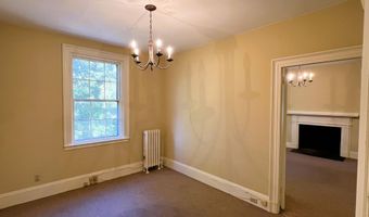 8 Crosby St, Augusta, ME 04330