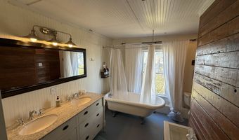 88382 PEDERSON Dr, Bandon, OR 97411