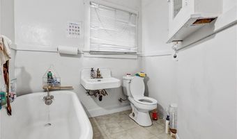 1470 W Adams Blvd, Los Angeles, CA 90007