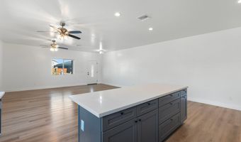 14675 S PADRES Rd, Arizona City, AZ 85123
