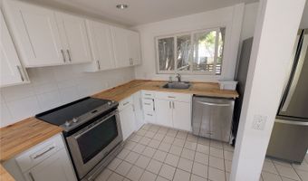 1609 A Iwi Way B, Honolulu, HI 96816