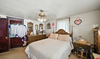 414 Green St, Burlington, NJ 07005