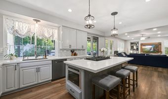 3140 Willow Creek Pl, Escondido, CA 92027