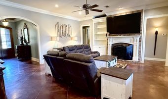 217 Meadowlands Dr, Brandon, MS 39047
