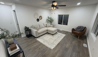 116 Middle Ave, Bedford, IN 47421