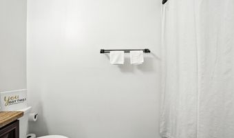 4850 EISENHOWER Ave 302, Alexandria, VA 22304