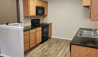 70 Cranfield Dr, Bella Vista, AR 72714