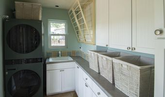 13207 Pinehurst Ave NE, Albuquerque, NM 87111