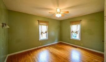 37 Euclid Dr, Athens, OH 45701