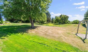 4351 Crown Point Rd, Bridport, VT 05734