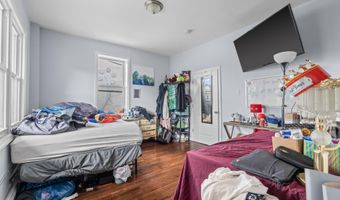 352 AVENUE C, Bayonne, NJ 07002