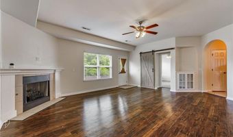 805 Asher Dr, Rogers, AR 72758