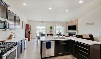 8727 Stoddard Ln, Indianapolis, IN 46217