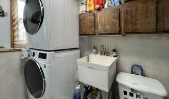 440 W Lake Park Dr, Addison, IL 60101