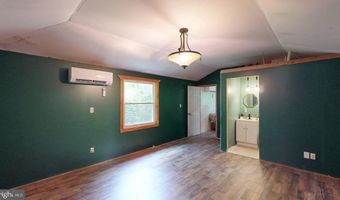 873 DELRAY Rd, Augusta, WV 26704
