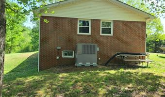 170 Bakers Chapel Church Rd, Big Sandy, TN 38221