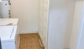 147 N 8th St, Aransas Pass, TX 78336