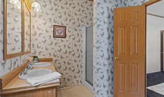 7 Giovanni Rose Ct, Coventry, RI 02816