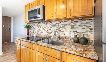 98-288 Kaonohi St 3405, Aiea, HI 96701