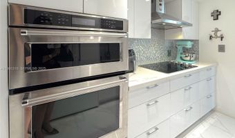 20379 W Country Club Dr 2334, Aventura, FL 33180