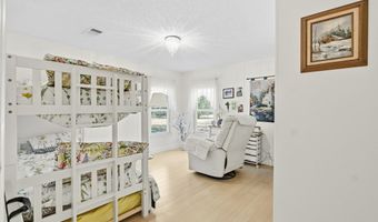 1349 27th Pl, Bell, FL 32619