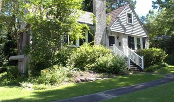 1305 FOREST Ln, Anniston, AL 36201