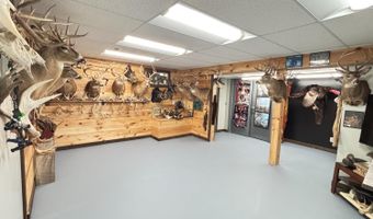 18555 Days Way Ln, Aurora, IN 47001