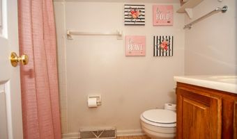 116 COBBLESTONE Ln, Dover, DE 19904