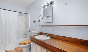 6703 Frandsen Rd, Alhambra, IL 62001