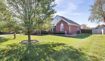 1013 Pembrooke Dr, Bardstown, KY 40004