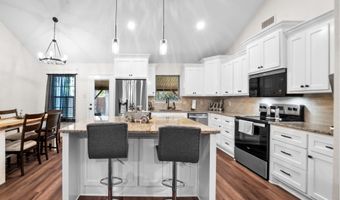 120 Christina Ln, Beebe, AR 72012